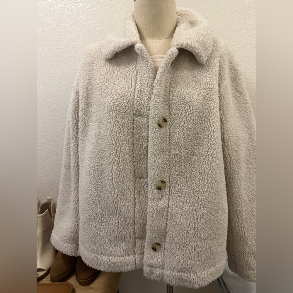 Uniqlo Cream Teddy Jacket
